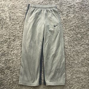 2 pair of Nike kids sweatpants size small
